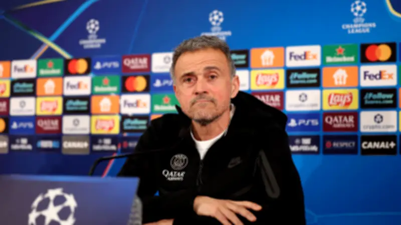 إنريكي يطمح لرؤية أفضل نسخة من باريس سان جيرمان في مواجهة موناكو بدوري الأبطال