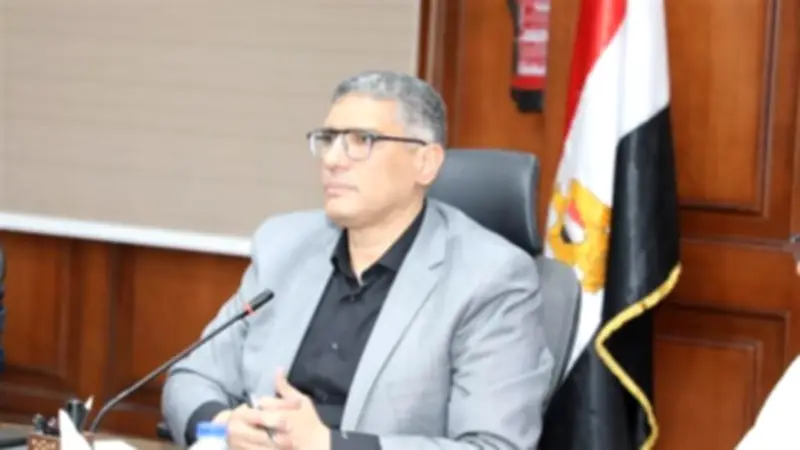 رحيل عادل النجار يثير تفاعلاً واسعاً في الشارع الجيزاوي: إشادات بالأداء الميداني