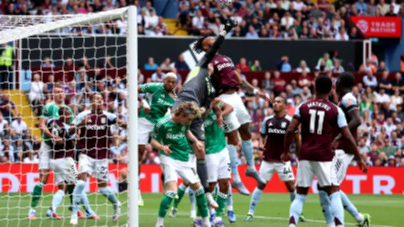 كارثة تحكيمية تدفع رابطة البريميرليج لاستبعاد حكم بعد أخطاء صادمة في كأس الاتحاد