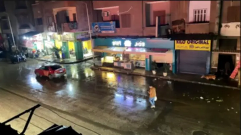 أمطار مفاجئة تضرب القاهرة والجيزة مع بيان عاجل من هيئة الأرصاد الجوية