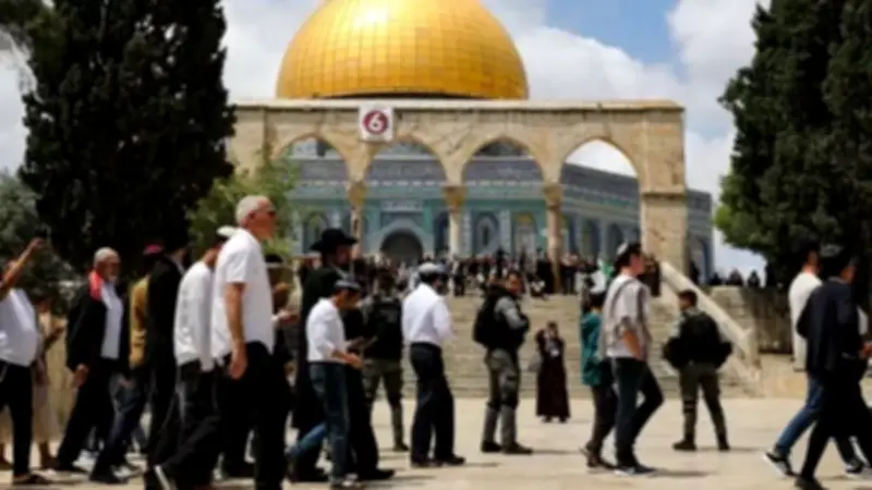 اقتحام جديد للمستوطنين للمسجد الأقصى تحت حماية شرطة الاحتلال الإسرائيلي