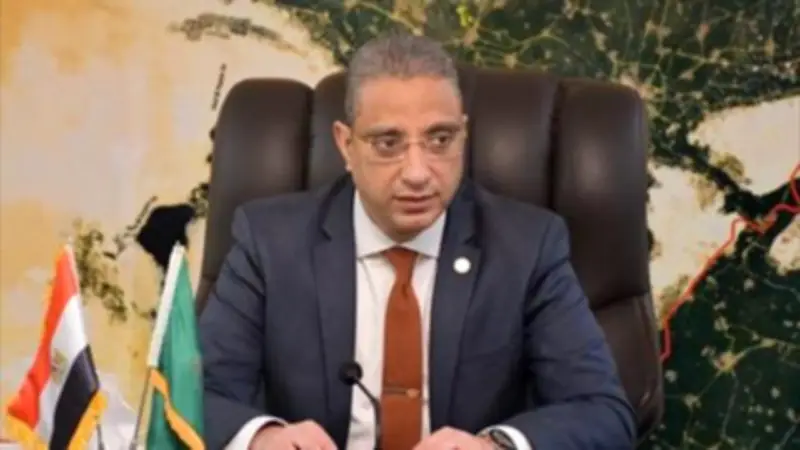 وزارة التنمية المحلية تعلن مواعيد عمل المحلات والمطاعم خلال رمضان والعيد