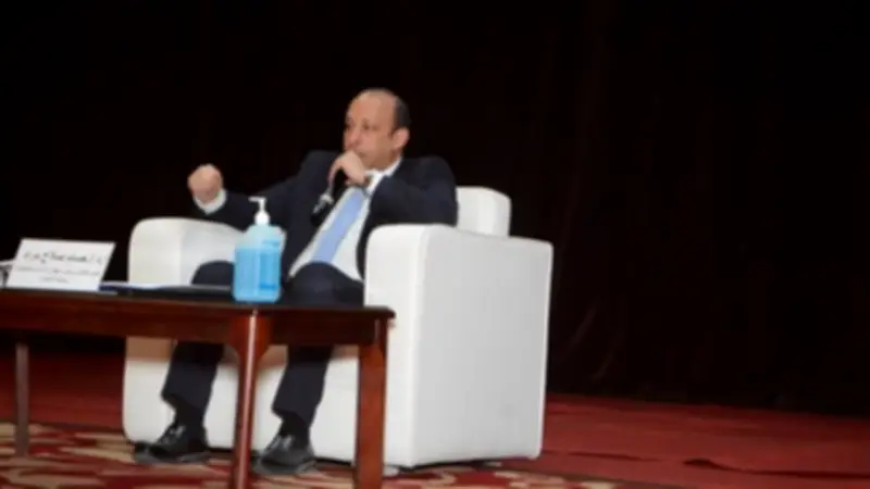 عميد طب قصر العيني يعلن بدء استبيانات لرصد احتياجات الطلاب وتكريم المتفوقين