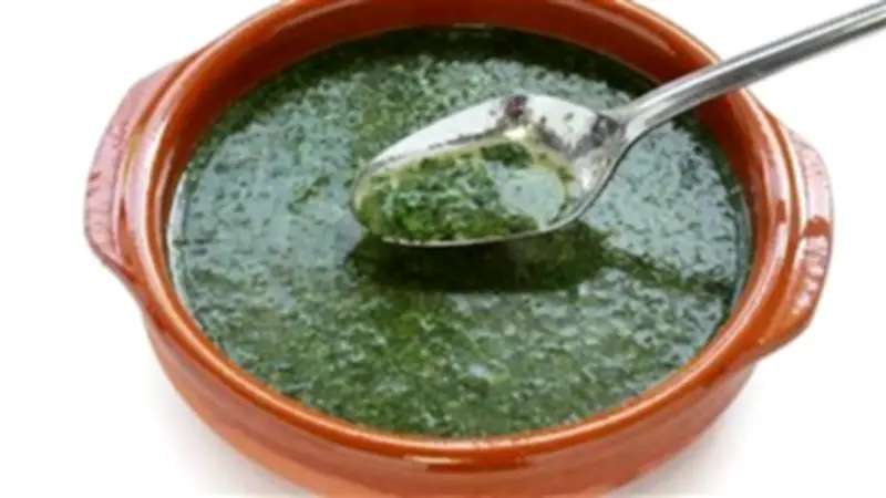 الملوخية: أكلة فرعونية غنية بالفوائد الصحية لكنها تتطلب تناولًا معتدلًا