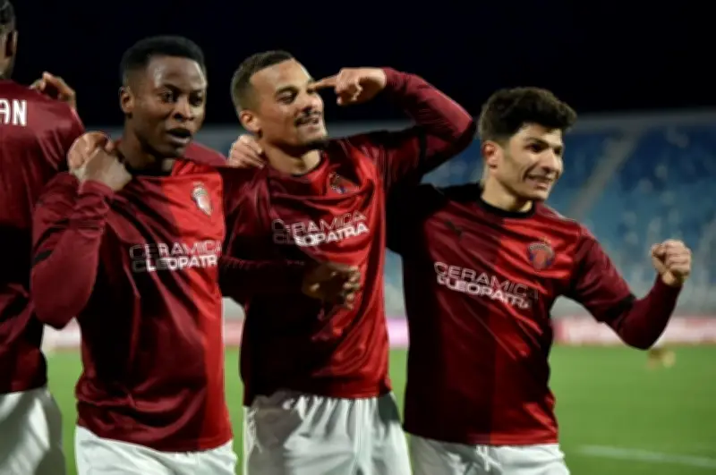 فخري لكاي يقود هجوم سيراميكا أمام الزمالك في كأس مصر