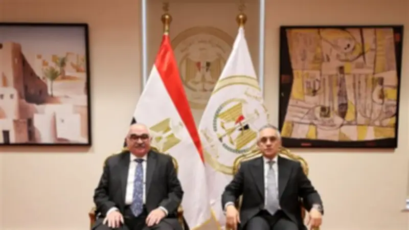 وزير العدل يستقبل رئيس هيئة قضايا الدولة للتهنئة بتوليه مهام منصبه