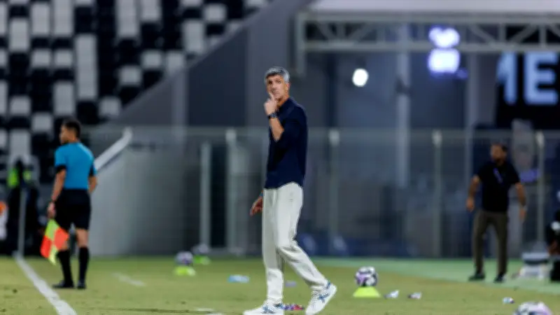 الشباب ينهي عقد ألجواسيل رسمياً بعد نتائج سلبية في دوري روشن السعودي