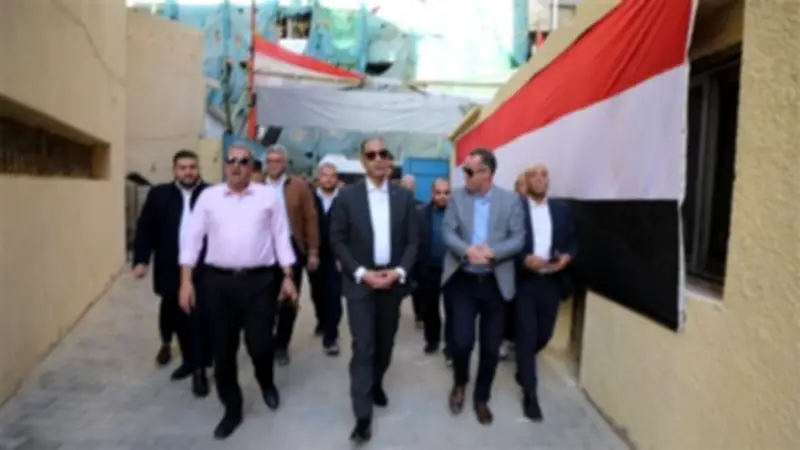 محافظ الجيزة يعلن الحرب على الإشغالات ويؤكد: سوق العريش الحضاري بديل نهائي