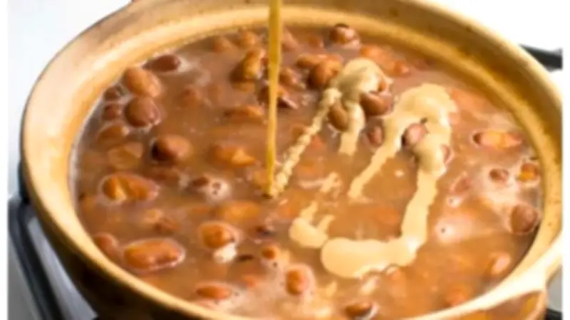 طريقة عمل الفول بالدقة في المنزل: وصفة الشيف محمد حامد لسحور رمضان