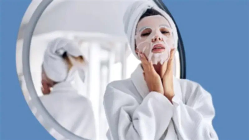 جلسة عناية طبيعية بالبشرة في المنزل استعدادًا لأول أيام رمضان