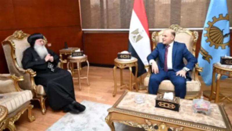 محافظ الغربية يستقبل الأنبا بولا لتبادل التهنئة بشهر رمضان وتولي المنصب