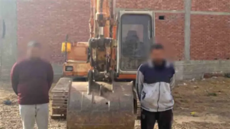 الأمن يكشف تفاصيل فيديو هدم سور منزل سيدة في كفر الشيخ ويضبط المتهمين