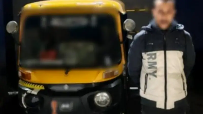 خلاف مروري بين سيارة وتوك توك بالإسكندرية يتصاعد إلى اعتداء واستيلاء على المفتاح