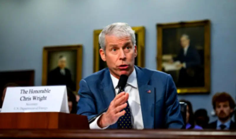 وزير الطاقة الأمريكي يحذر: واشنطن لن تسمح لإيران بامتلاك سلاح نووي