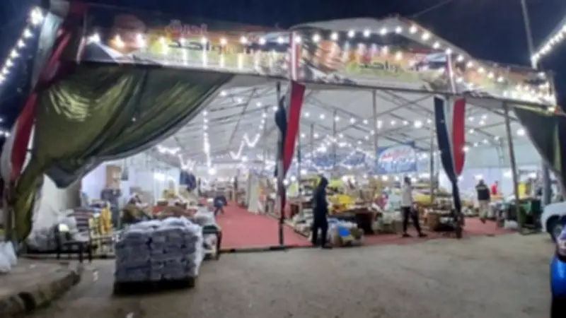 إقبال جماهيري كبير على معرض السلع الغذائية بدمياط الجديدة قبل رمضان