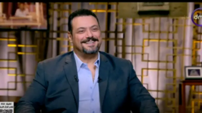 مراد مكرم يوجه رسالة حب للمصريين بمناسبة توافق رمضان والصوم الكبير