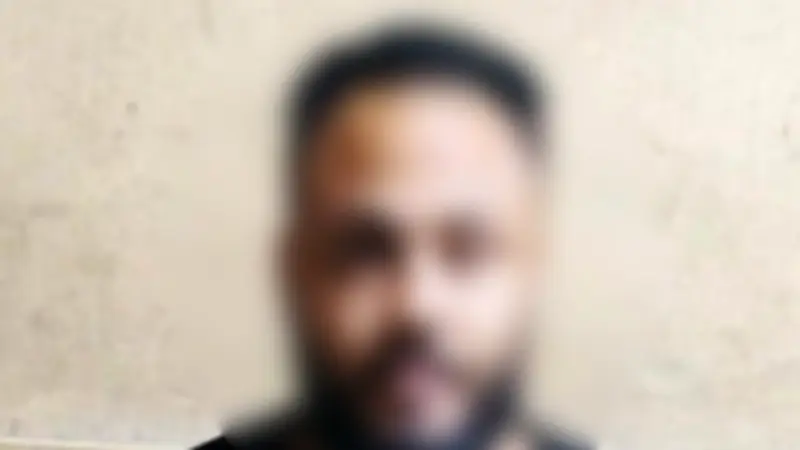 القبض على سائق ميني باس اعتدى على مواطن بالضرب في القليوبية بعد تداول فيديو