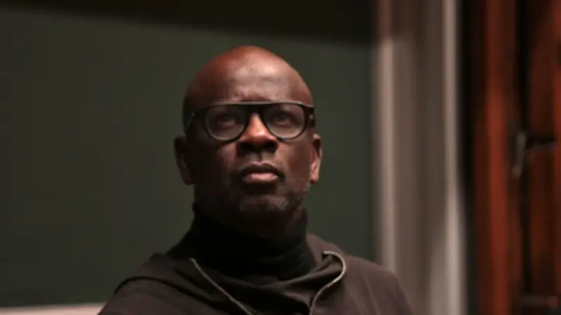 تورام يهاجم مورينيو بشدة بعد تعامل مدرب بنفيكا مع واقعة العنصرية ضد فينيسيوس