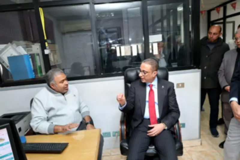 محافظ الجيزة يتفقد تطوير شبكات المرافق ويؤكد على دقة بيانات البنية التحتية