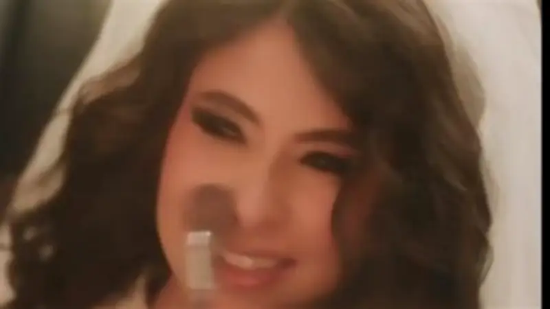 روبي تظهر كعروسة فريش في إعلان رمضاني جديد مع هالة صدقي