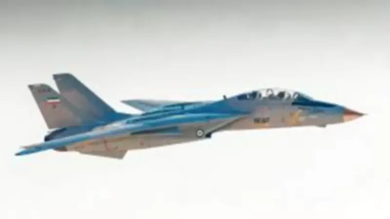 مصرع طيار مقاتل إيراني في حادث تحطم طائرة تدريبية بمدينة همدان