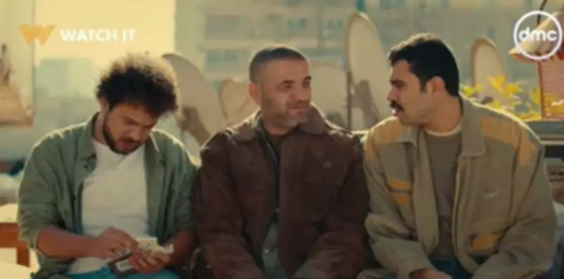 فخر يواجه عمرو إزاي: بتوفيق بين النصب والطب في فيديو جديد