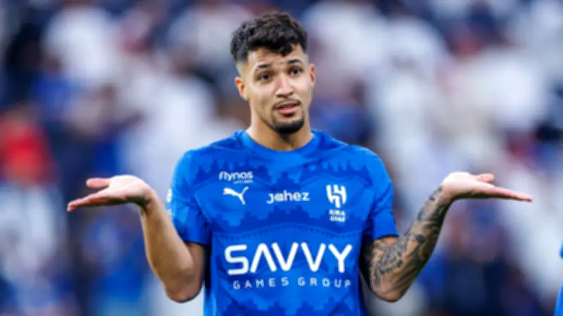 رد فعل ساخر من ماروس ليوناردو بعد استبعاده من مباراة الهلال أمام الاتحاد