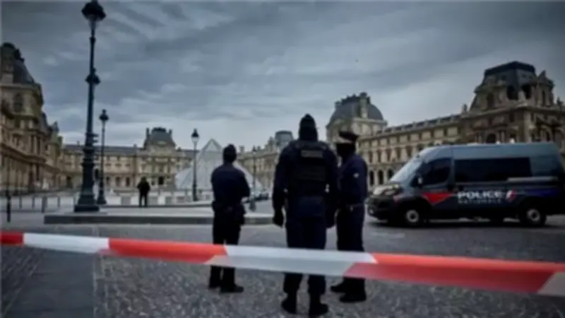 إنذارات بقنابل في باريس وإخلاء برج مونبارناس ومعهد العلوم السياسية