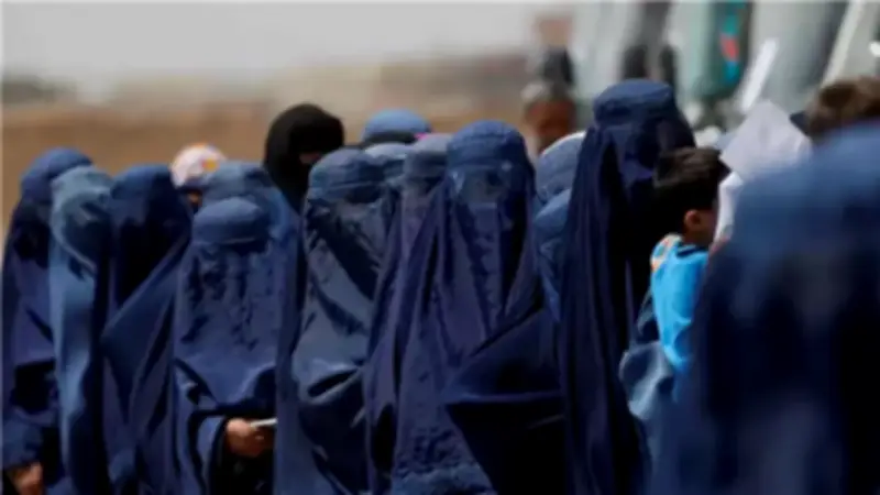 طالبان تشرع ضرب الزوجات والأطفال دون كسور وتفرض عقوبات صارمة على الهروب من العنف