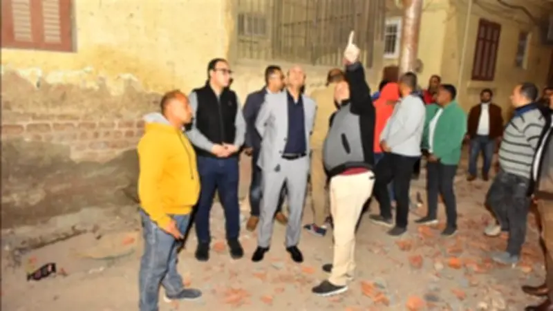 محافظ أسيوط يقود حملة إزالة فورية لأعمال بناء مخالفة بحي غرب المدينة