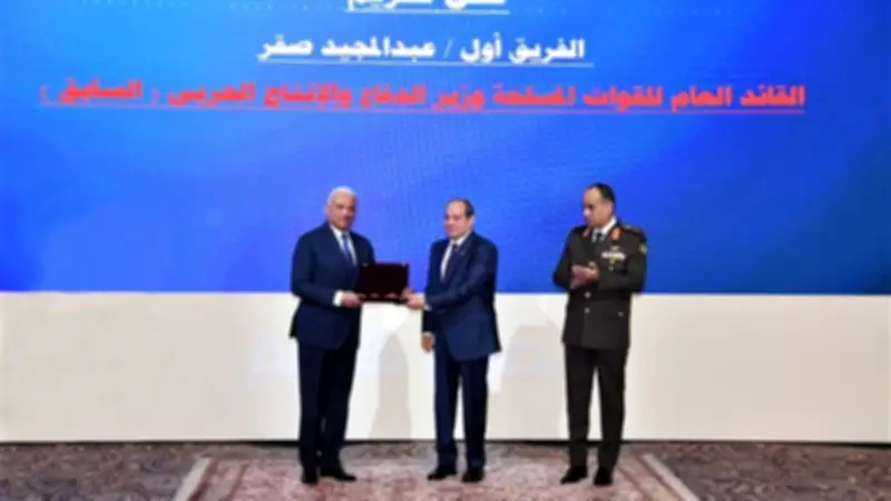 وزير الدفاع السابق يشكر السيسي والقيادة العسكرية على حفل التكريم الرسمي