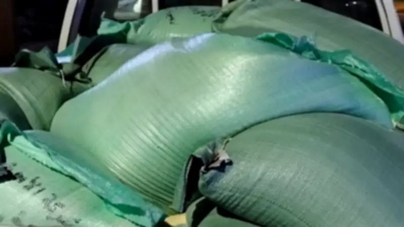 حملة تموينية مكثفة بالفيوم تضبط دقيقاً مدعماً وسلعاً غذائية فاسدة