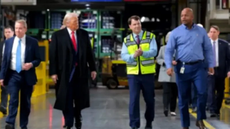 صناعة السيارات الأمريكية تستثنى من رسوم ترامب الجمركية الجديدة بعد حكم المحكمة العليا