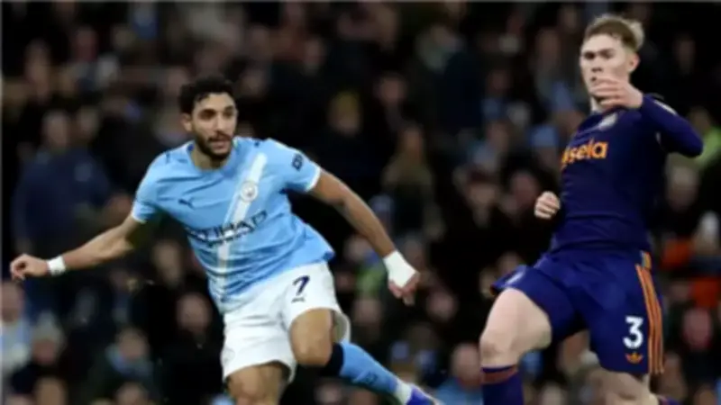 تقييم مقلق لعمر مرموش رغم فوز مانشستر سيتي على نيوكاسل في الدوري الإنجليزي