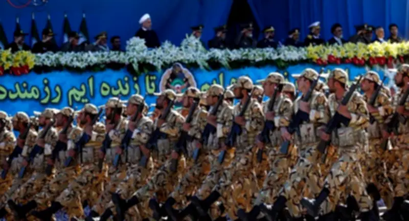 الجيش الإيراني يعلن عن رصد تحركات وتحديات العدو ويؤكد استعداده للتصدي لها