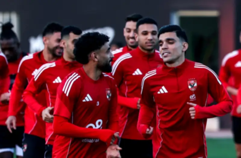 مستشفى الأهلي يكشف عن تطورات حالة المصابين وموعد عودة زيزو وتريزيجيه