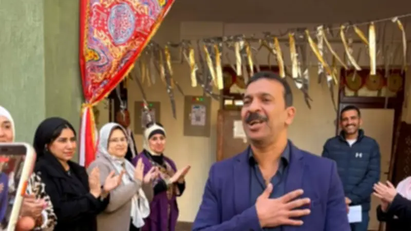 ممر شرفي مؤثر يودع مدير إدارة شرق بورسعيد التعليمية في مشهد إجلال للعطاء