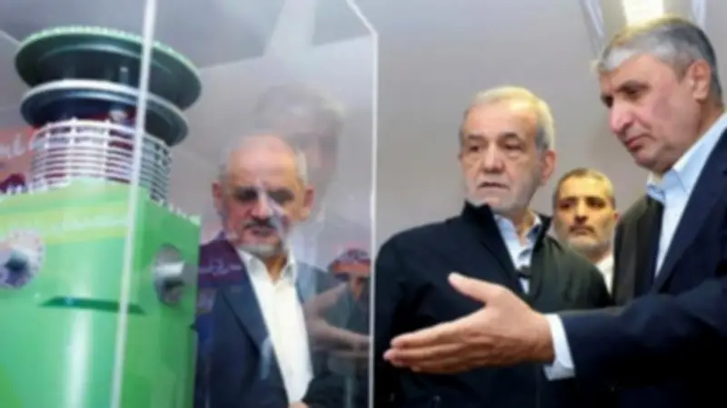 إيران تقدم عرضًا لخفض برنامجها النووي مقابل اتفاق مؤقت مع واشنطن