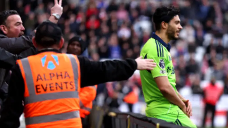 راؤول خيمينيز يحطم الرقم القياسي لركلات الجزاء في الدوري الإنجليزي الممتاز