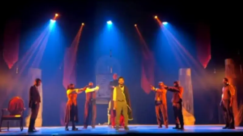 انطلاق عروض نوادي المسرح بقصر ثقافة الأنفوشي بالإسكندرية في احتفالية فنية