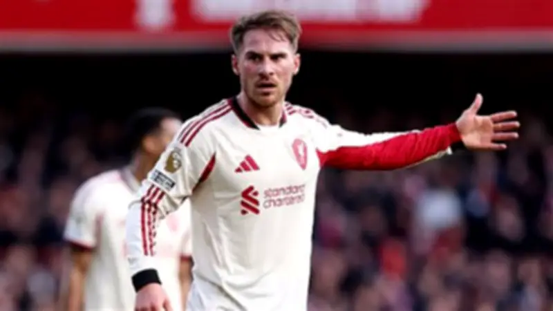 ليفربول يتغلب على نوتينجهام فورست بهدف متأخر في الدوري الإنجليزي