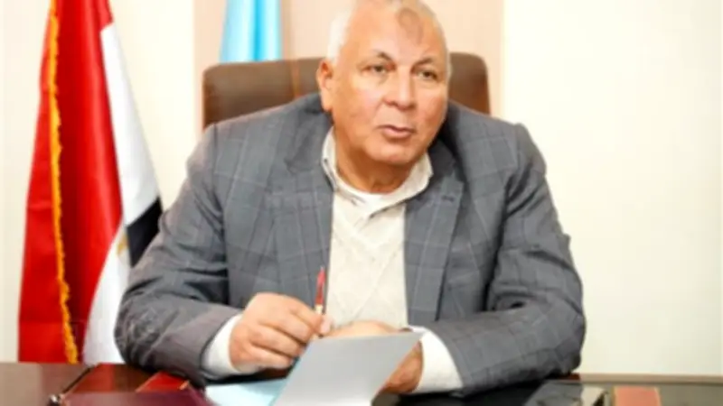 محافظ مطروح يوجه بتحسين الخدمات ودعم القطاعات الحيوية خلال زيارة ميدانية لسيدي براني