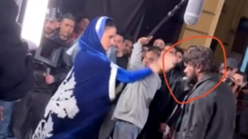 مشهد صفع درة لأحمد العوضي يتصدر المشهد المسرب من مسلسل علي كلاي قبل عرضه