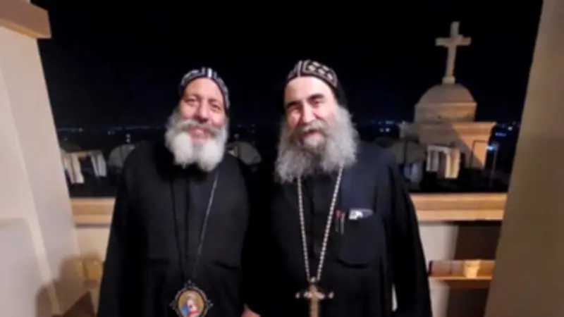 الأنبا باخوميوس يهنئ الأنبا يوأنس بترقيته إلى مطران أسيوط في زيارة روحية بدير العذراء