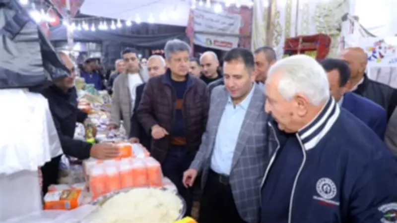 محافظ دمياط يتفقد معرض 'أهلا رمضان' ويؤكد على استمرار ضخ السلع بأسعار مخفضة