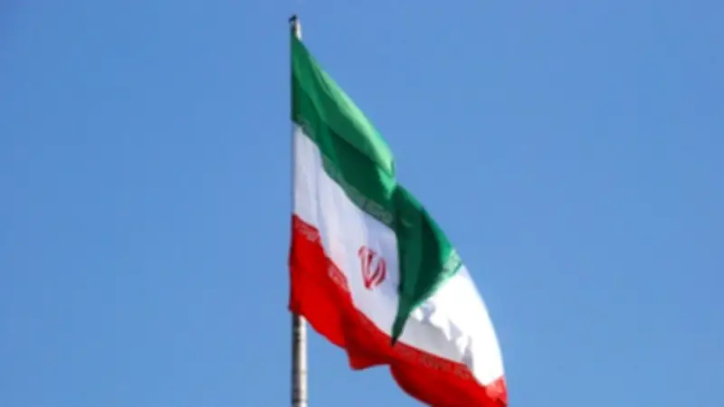 إيران تنفي وجود اتفاق مؤقت نووي مع أمريكا وتؤكد متابعة المسار الدبلوماسي