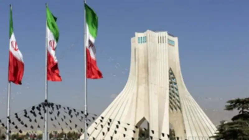 إيران تعلن استعدادها لتقديم تنازلات نووية مقابل رفع العقوبات الأمريكية