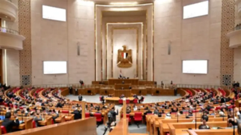 لجنة الصحة النيابية تناقش أزمات صناعة الدواء وطلبات الإحاطة العاجلة