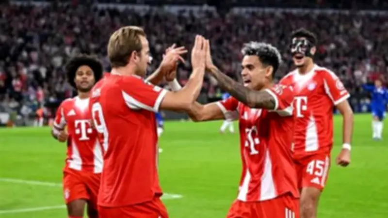 بايرن ميونخ يحافظ على صدارة البوندسليجا بعد الجولة الثالثة والعشرين
