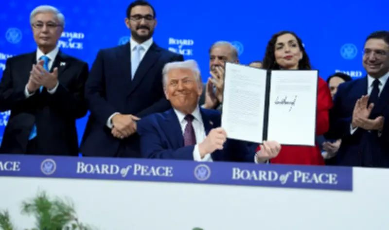 فايننشال تايمز: مجلس السلام يبحث إطلاق عملة رقمية مستقرة لغزة